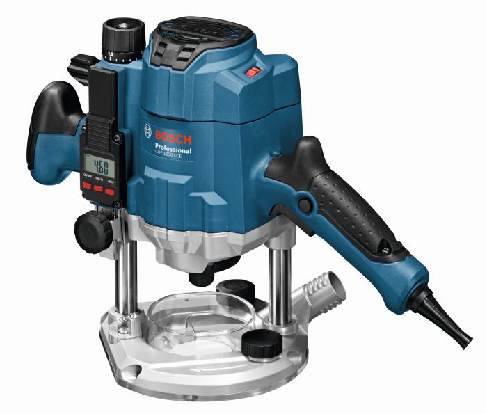 Фрезер Bosch GOF 1250 CE, 1250Вт, 8000-21000 об/хв, цанга-6 і 8 мм