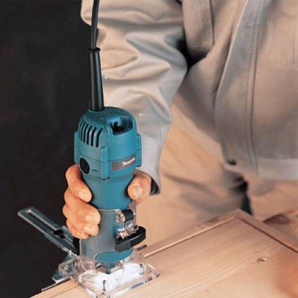 Фрезер Makita 3709, 530Вт, 6мм, 30000 об/хв, 1.5 кг