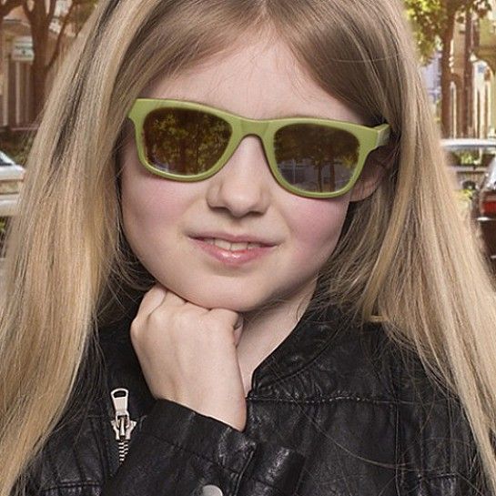 Дитячі сонцезахисні окуляри Koolsun кольору хакі серії Wave (Розмір: 3+)