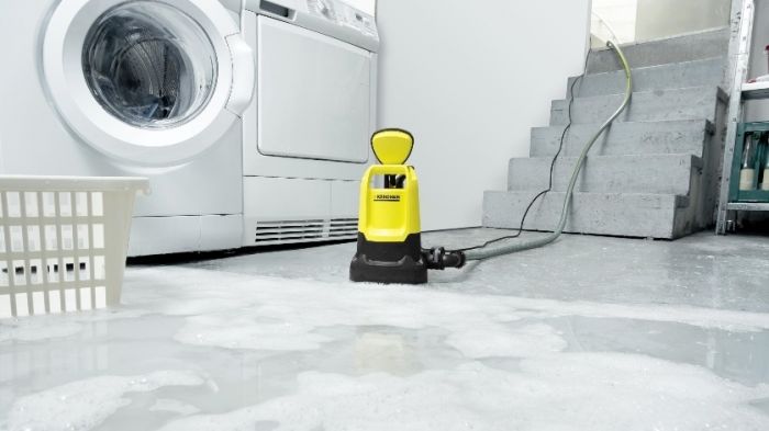 Насос дренажний Karcher SP 2 Flat для чистої води, висота води 1мм, 250Вт, 6000л/год