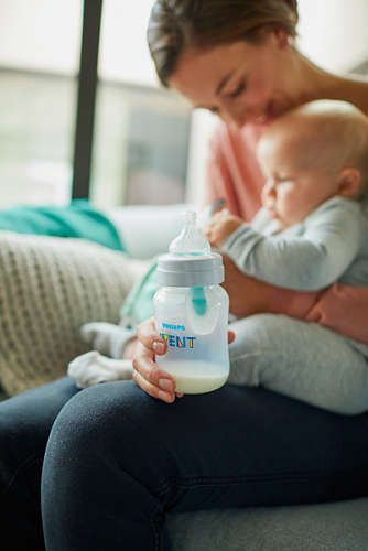 Подарунковий набір Avent Anti-colic з клапаном AirFree™ (SCD807/00)