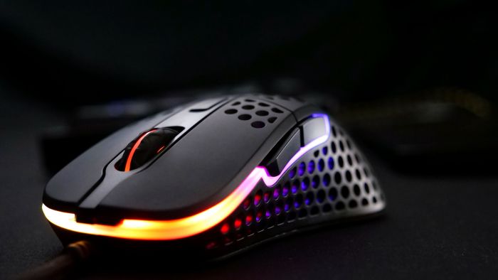 Миша Xtrfy M4 RGB USB Black