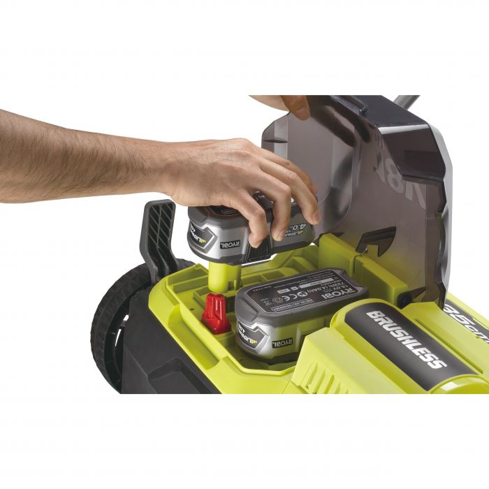 Ryobi Аератор-скарифікатор ONE+ 18В 2х4.0А/г, 35см, 55л