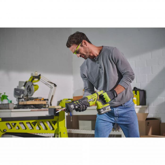 Ryobi Пила шабельна ONE+ R18RS7-0 18В, хід 30мм, 210мм, 3200 об/хв, безщіткова (без АКБ и ЗП)