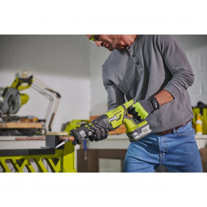 Ryobi Пила шабельна ONE+ R18RS7-0 18В, хід 30мм, 210мм, 3200 об/хв, безщіткова (без АКБ и ЗП)