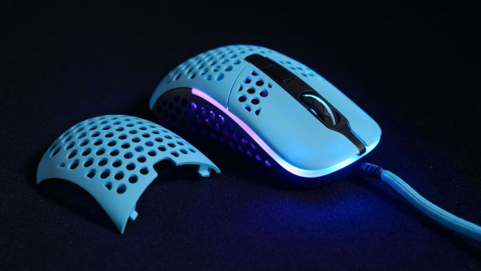 Миша Xtrfy M42 RGB USB Miami Blue