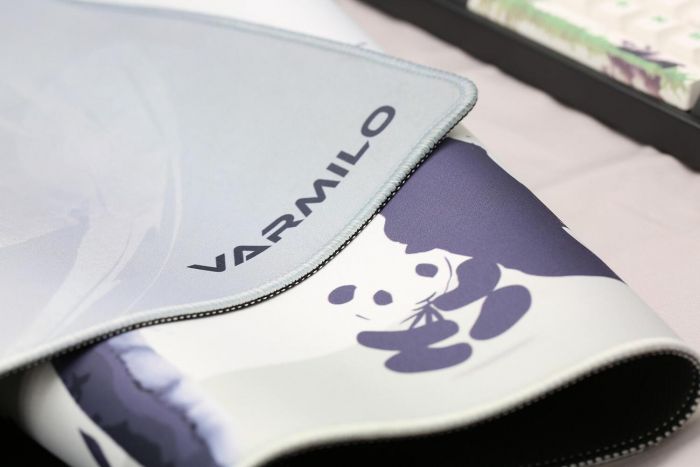 Килимок для миші Varmilo Panda Desk Mat XL (900х400х3мм)