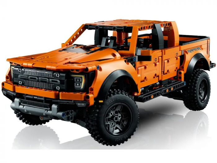 Конструктор LEGO Technic Ford F-150 Raptor 42126