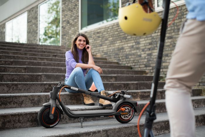 Електросамокат Segway-Ninebot F40E, Black