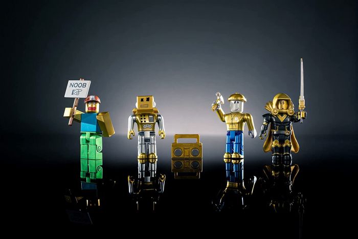 Ігровий набір Jazwares Roblox Four Figure Pack Roblox Icons - 15th Anniversary Gold Collector’s Set