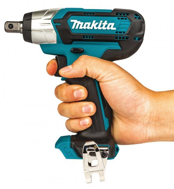 Гайковерт ударний Makita TW141DWME, акумуляторний, 10.8В, 4.0 Аг х 2, CXT, 0-2600 об/хв, 145Нм, 1.2 кг, заряд. пристрій, кейс