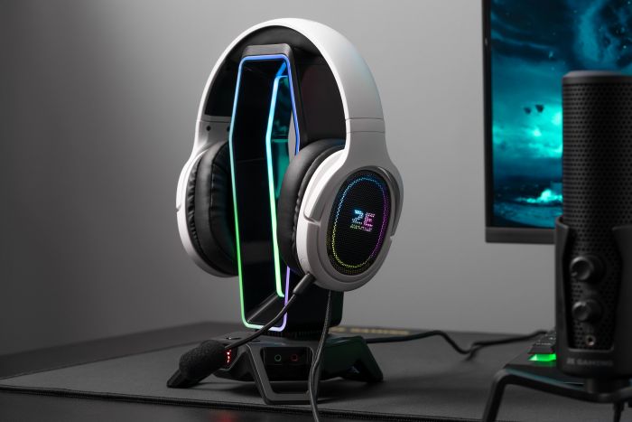 Підставка 3в1 для гарнітури 2E GAMING GST310 RGB USB Black