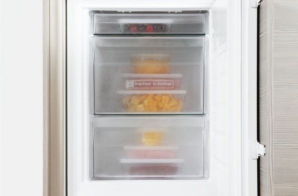 Вбуд. холодильник з мороз. камерою Whirlpool ART9814/A+SF, 193.5х54х54см, 2 дв., Х- 227л, М- 79л, A+, ST, Білий
