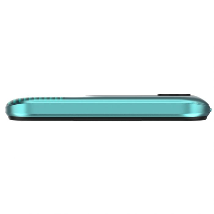 Смартфон TECNO Spark 8C (KG5n) 4/64Gb NFC 2SIM Turquoise Cyan