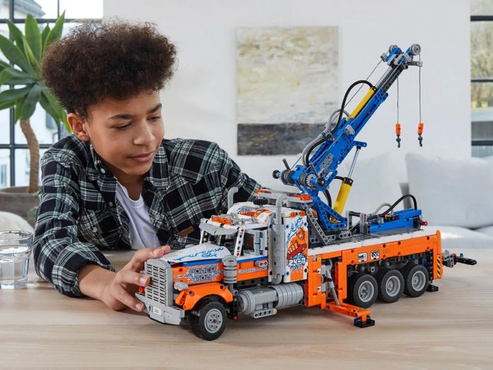 Конструктор LEGO Technic Важкий тягач