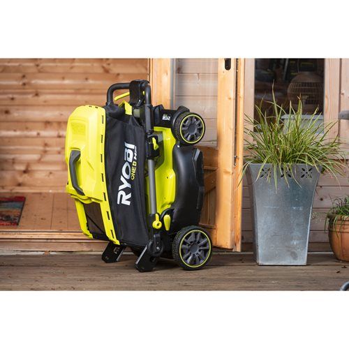 Газонокосарка акумуляторна Ryobi RY18LMX40B-0, ONE+ 18В, 40см, 40л, 18.2кг, 25-70мм, безщет., мульчування, до 400м2 (без АКБ та ЗП)