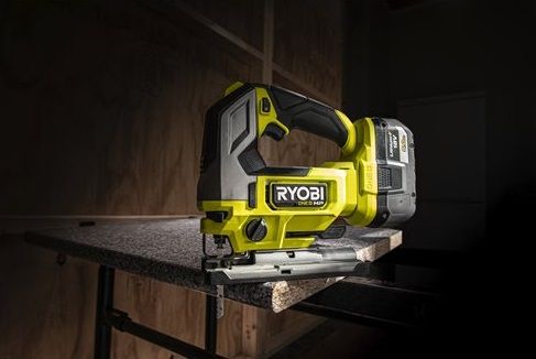 Лобзик Ryobi RJS18-0 акумуляторний ONE+ НР, безщітковий, 18В, 4 режими ходу, електроніка, що стежить (без АКБ і ЗУ)