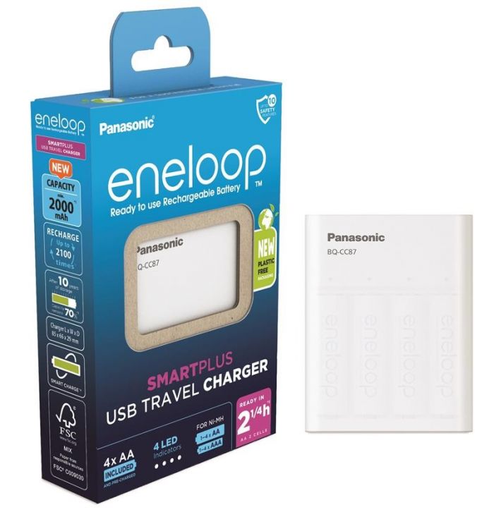 Зарядний пристрій Panasonic USB in/out з функцією Power Bank+4AA 2000 mAh