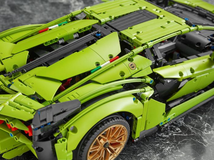 Конструктор LEGO Technic Lamborghini Sian FKP 37