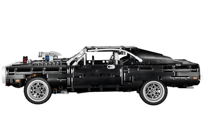 Конструктор LEGO Technic Dodge Charger Домініка Торетто