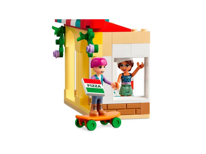 Конструктор LEGO Friends Піцерія Хартлейк Сіті