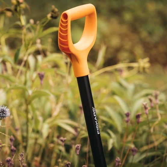 Лопата штикова Fiskars Solid, 117 см, 1.85кг (заміна 1003455)