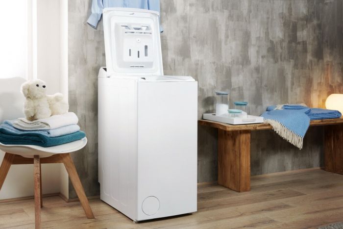 Пральна машина з верт. завант. Indesit BTWE71253PEU, 7кг, 1200, A+++, 40см, Дисплей, Білий