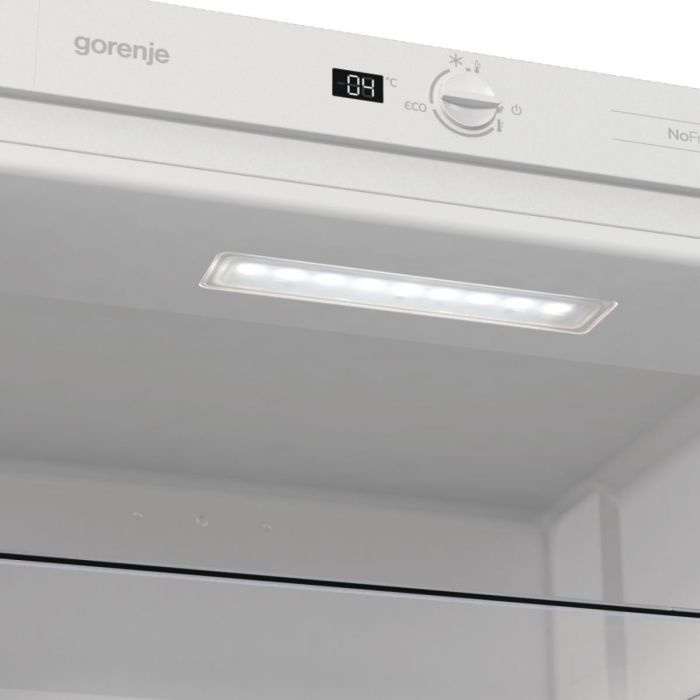 Вбуд. холодильник з мороз. камерою Gorenje, 177х55х54см, 2 двері, 180(68)л, А+, NF+, Зона св-ті, LED дисплей, Білий