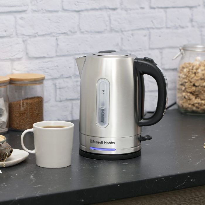 Електрочайник Russell Hobbs, 1,7л, метал, чорний