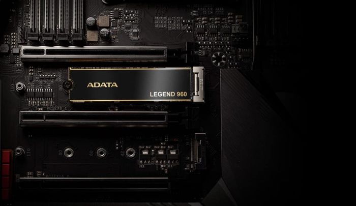 Накопичувач SSD ADATA M.2 2TB PCIe 4.0 LEGEND 960