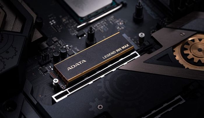 Накопичувач SSD ADATA M.2 4TB PCIe 4.0 LEGEND 960 MAX