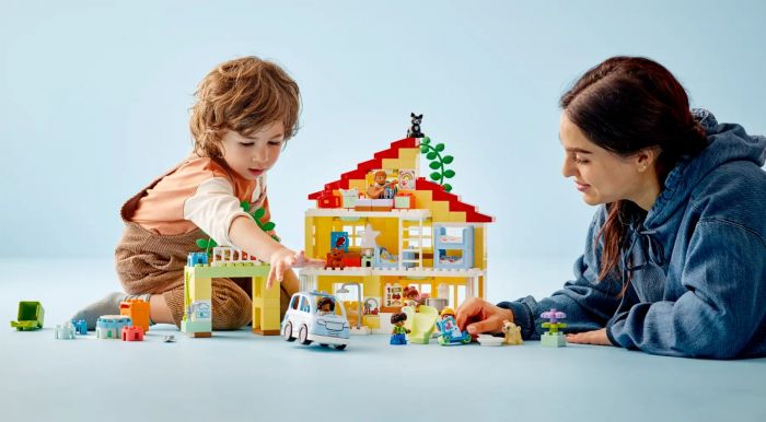 Конструктор LEGO DUPLO Town Сімейний будинок 3 в 1