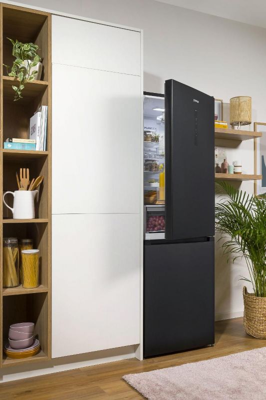 Холодильник Gorenje NRK619EABXL4 з нижн. мороз. камерою, 185х60х60см, 2 дв., Х- 204л, М- 96л, A+, NoFrost Plus, Fresh zone, чорний