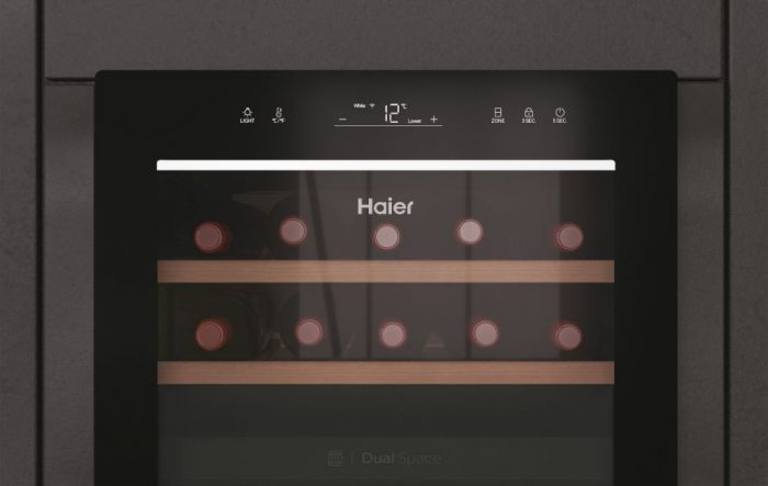 Холодильник Haier для вина, 82x49.7х58.5, холод.відд.-106л, зон - 2, бут-42, ST, дисплей, чорний