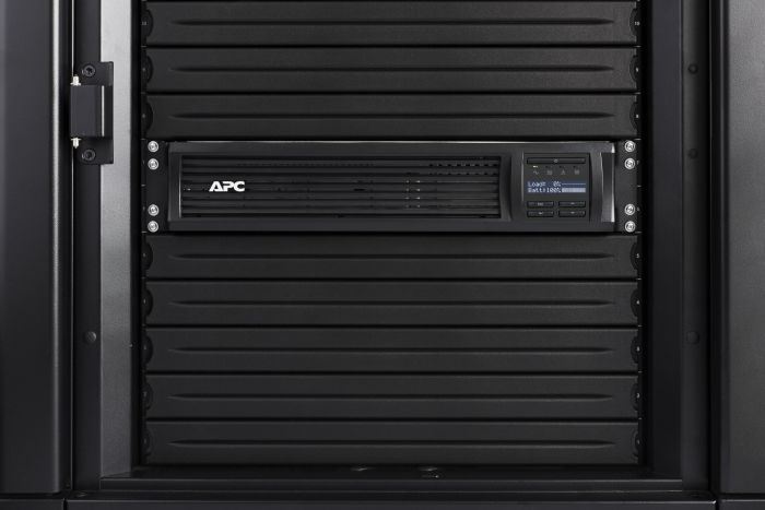 Джерело безперебійного живлення APC Smart-UPS 2200VA/1980W, LCD, USB, SmartConnect, 8xC13