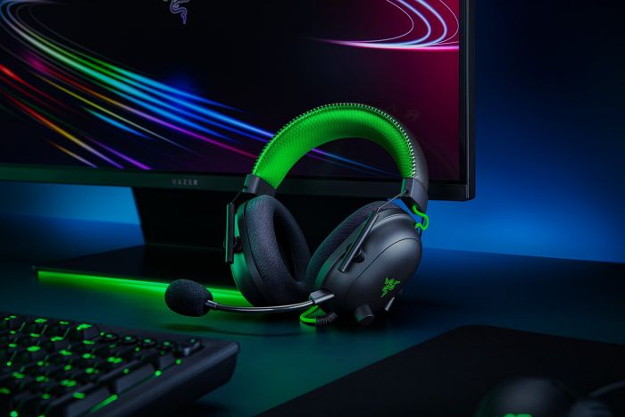 Гарнітура Razer Blackshark V2 + USB Mic Enhancer SE Black/Green