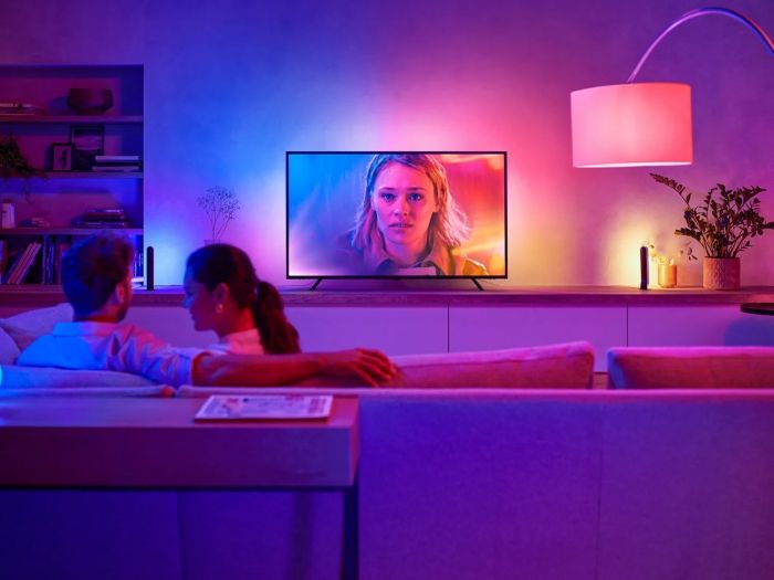Стрічка світлодіодна розумна Philips Hue Play для ТВ 55", 0.5W(20Вт), 2000K-6500K, RGB, Gradient, ZigBee, димування, блок живлення, 216см