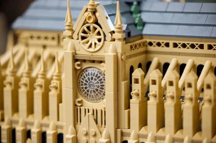 Конструктор LEGO Architecture Нотр-Дам-де-Парі