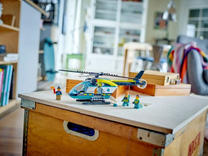 Конструктор LEGO City Гелікоптер аварійно-рятувальної служби