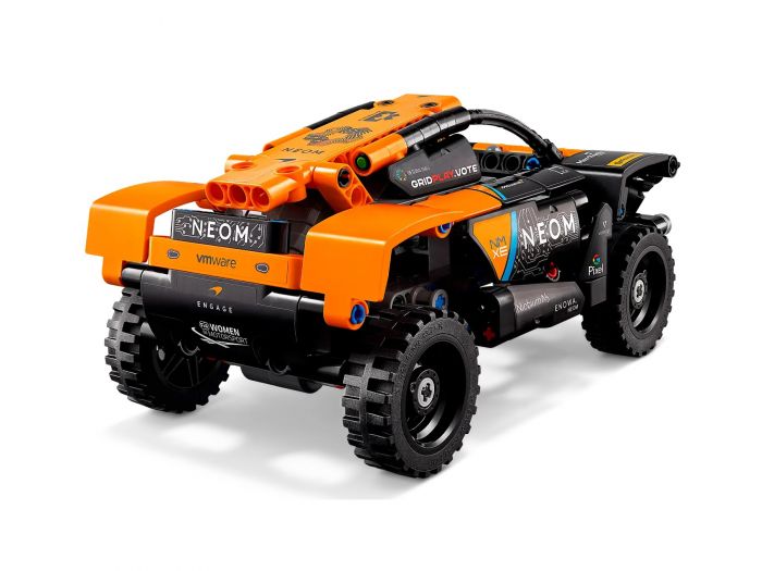 Конструктор LEGO Technic Автомобіль для перегонів NEOM McLaren Extreme E