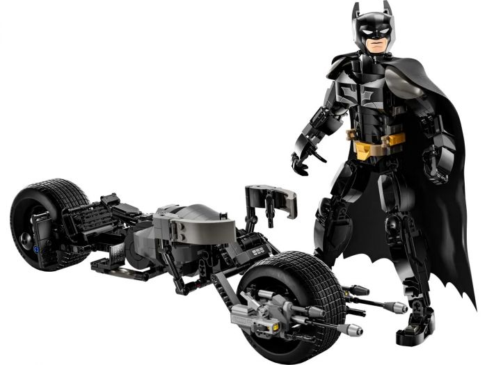 Конструктор LEGO Batman Фігурка Бетмена для складання і бетцикл