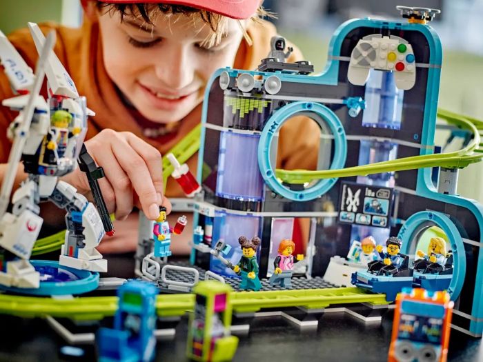 Конструктор LEGO City Парк розваг «Світ роботів»