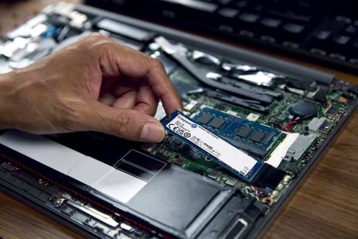 Накопичувач SSD Kingston M.2 2TB PCIe 4.0 NV3