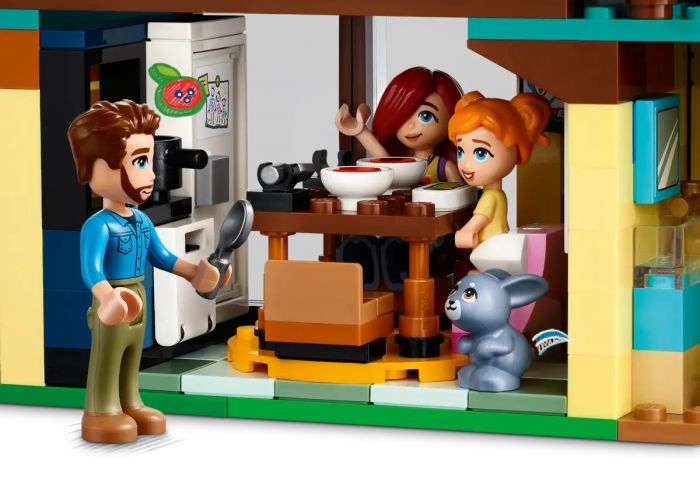 Конструктор LEGO Friends Родинні будинки Оллі й Пейслі