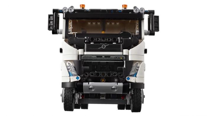 Конструктор LEGO Technic Вантажівка Volvo FMX і Електричний екскаватор EC230