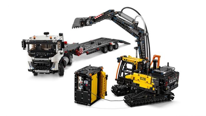 Конструктор LEGO Technic Вантажівка Volvo FMX і Електричний екскаватор EC230