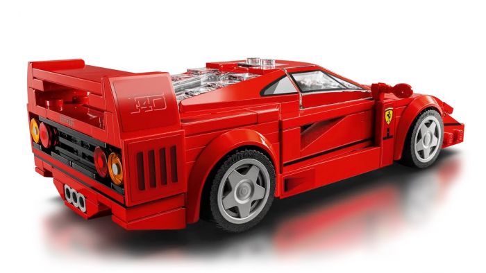 Конструктор LEGO Speed Champions Суперкар Ferrari F40