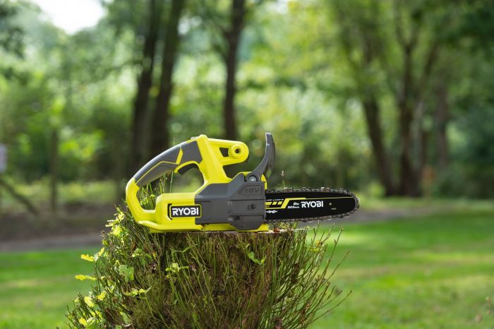 Пила ланцюгова акумуляторна Ryobi ONE+ RY18CS20A-125 18В акб 1х2.5А·год ЗП 20см 2.3кг