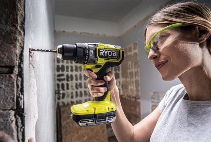 Шурупокрут-дриль ударний акумуляторний Ryobi ONE+ HP RPD18X-242S 18В 1х2А·год 1х4А·год ЗП 95Нм 500·2100об·хв 1.3кг сумка