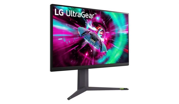 Монітор LG 31.5" 32GR93U-B 2xHDMI, DP, USB, Audio, IPS, 3840x2160, 144Hz, 1ms, DCI-P3 95%, G-SYNC, FreeSync, Pivot, HDR400